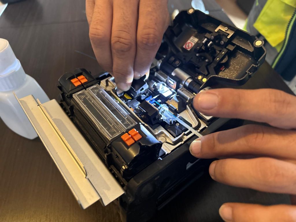 Formation soudure optique tres haut debit portet sur garonne